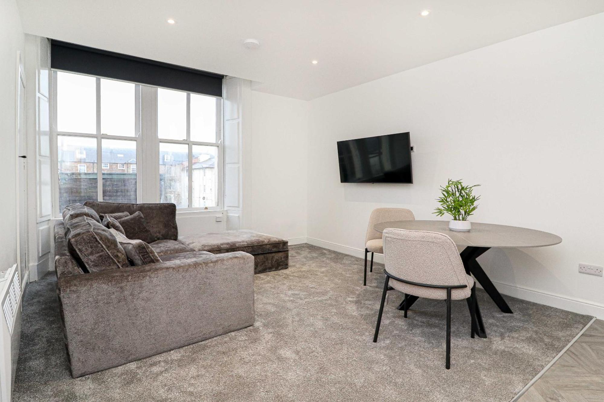 Beachwalk Apartments By Nova Suites Ayr Exteriör bild