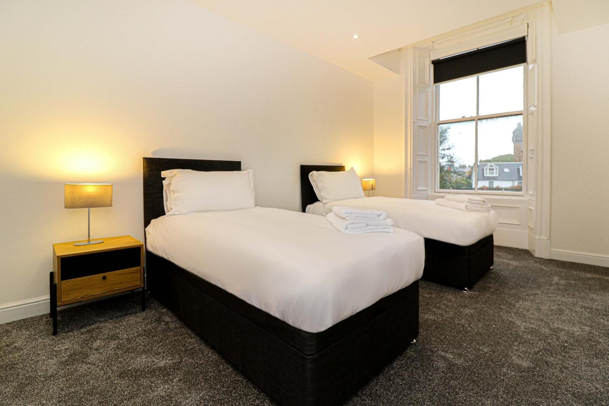 Beachwalk Apartments By Nova Suites Ayr Exteriör bild